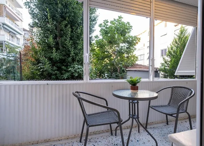 Fully Renovated 2br Flat In Center Of Moda * 伊斯坦布尔