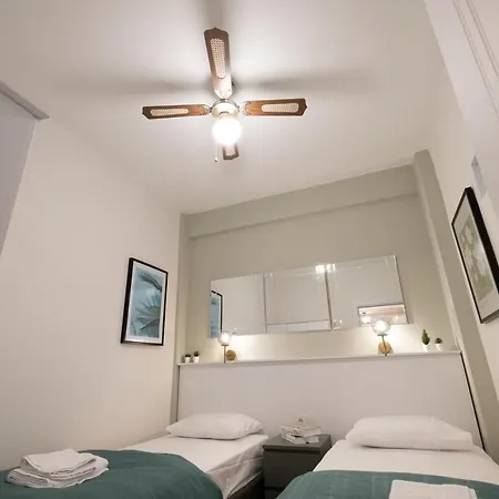 Fully Renovated 2br Flat In Center Of Moda * Istanbul