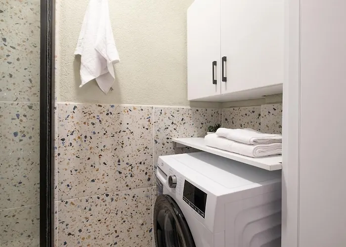 Fully Renovated 2br Flat In Center Of Moda Apartment